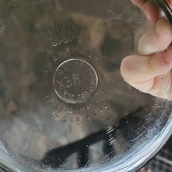 Pyrex Glass Bowl Set - Picture 2 of 2